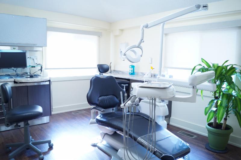 Dentist in Aurora, ON - Aurora Dental Studio